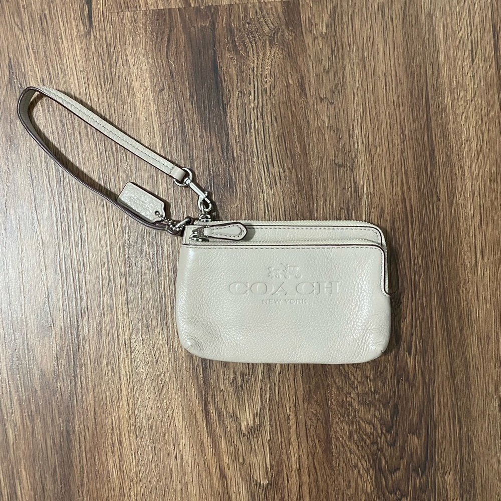 Taupe Coach Wristlet 6”x4”